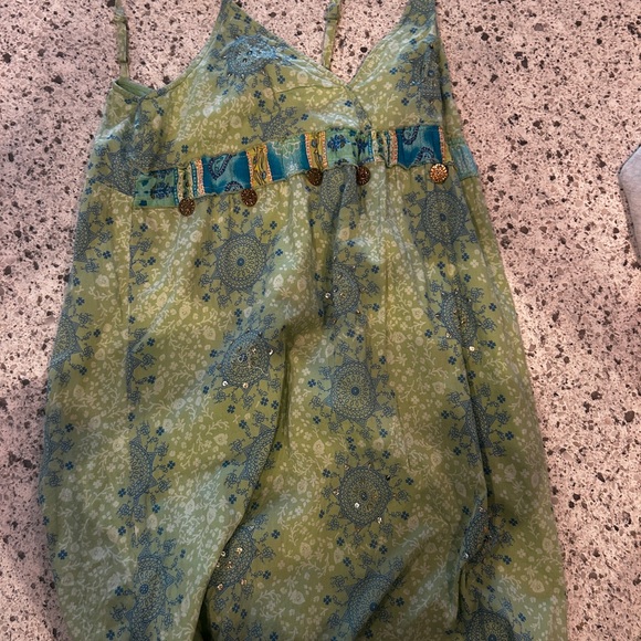 Rue21 Green and Blue Patterned Top - Picture 1 of 4